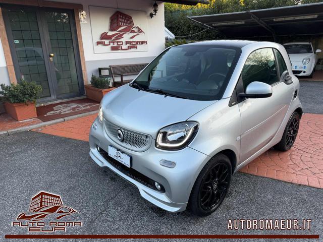 SMART ForTwo 1.0 twinamic Superpassion NAVI! LED! PREZZO REALE!