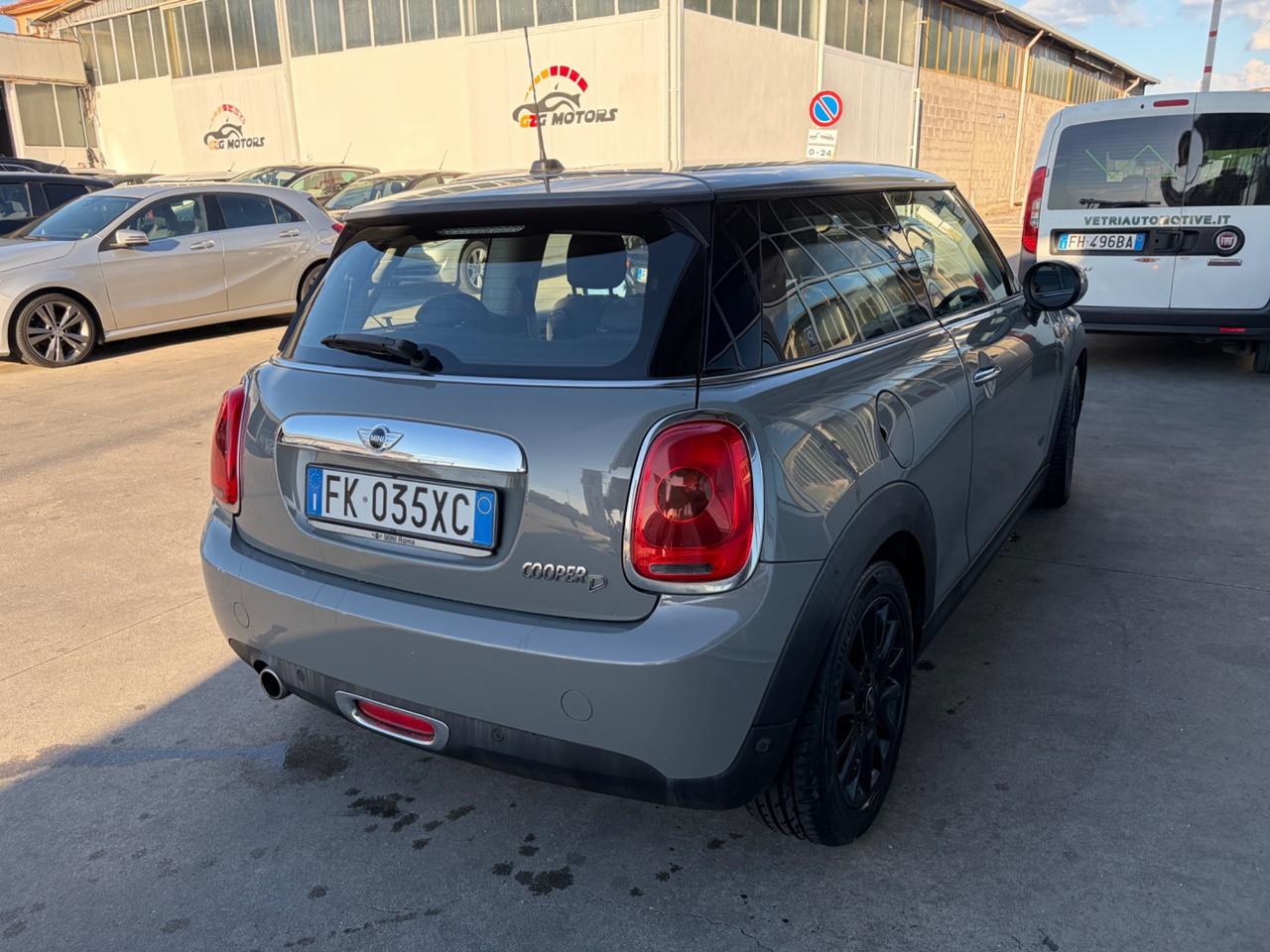 Mini 1.5 Cooper D Hype