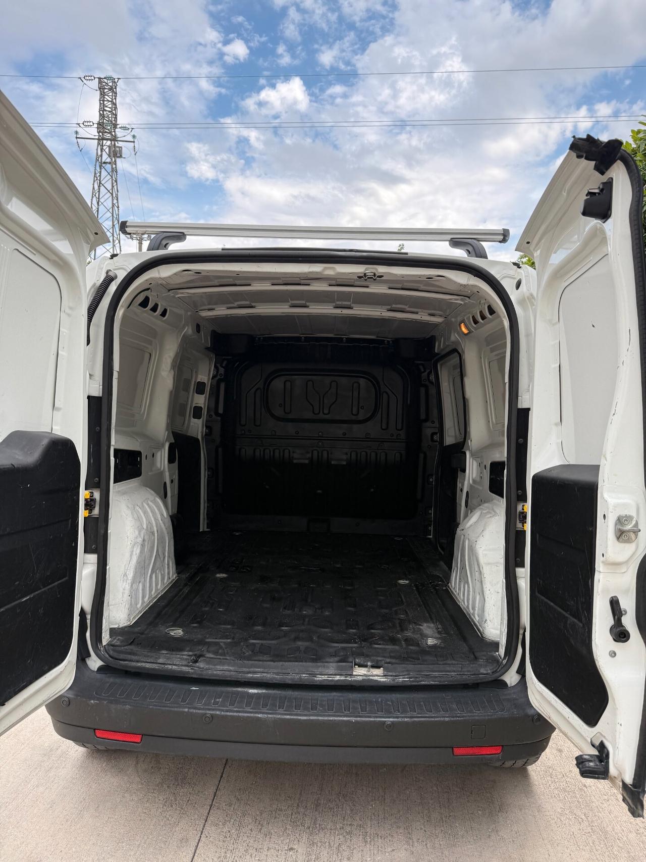 Fiat Doblò 1.6 MJT 105 cv Maxi Passo Lungo