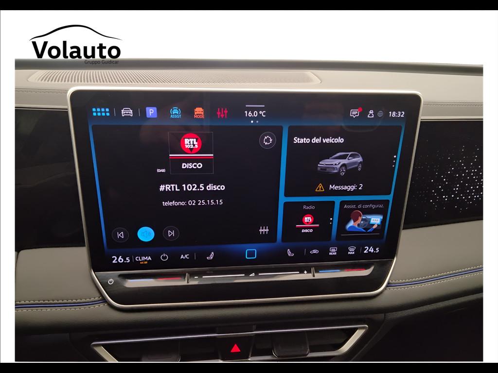 VOLKSWAGEN Tiguan III 2024 - Tiguan 2.0 tdi R-Line 150cv dsg