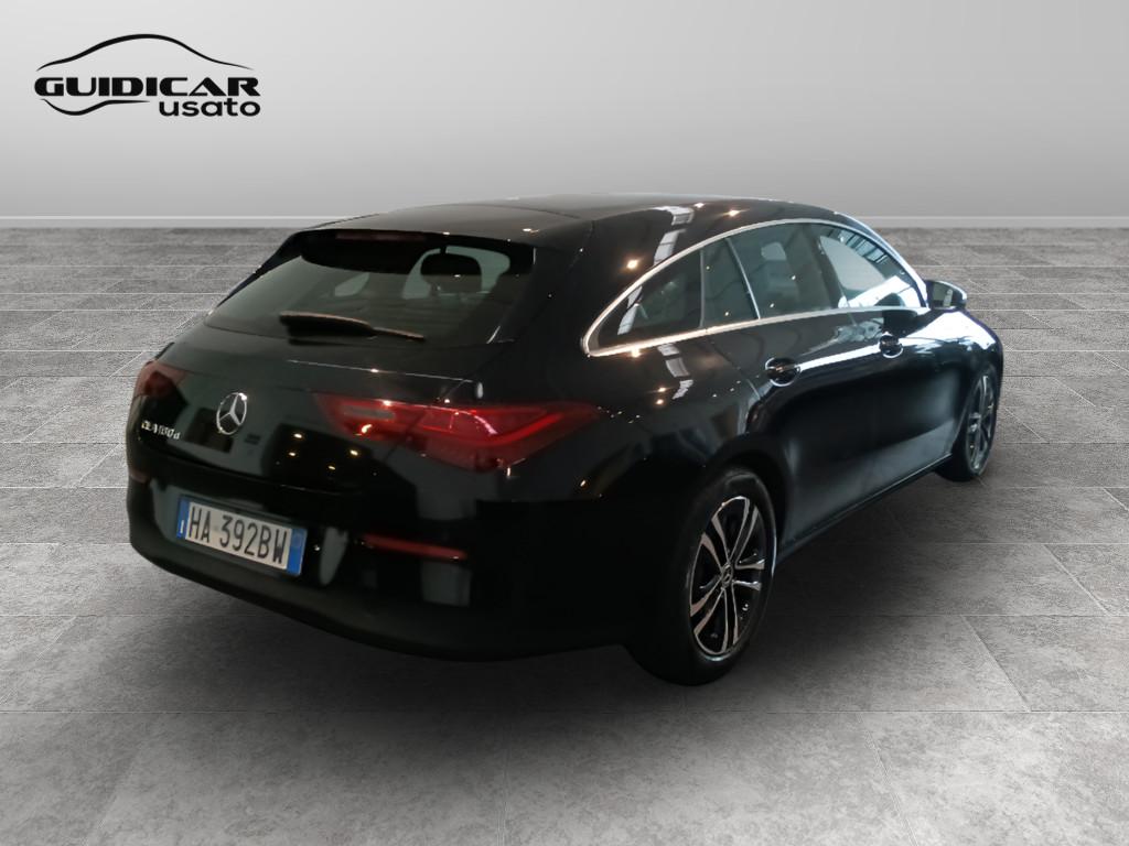 Mercedes-Benz CLA Sh.Brake - X118 2023 - CLA Shooting Brake 180 d Advanced auto