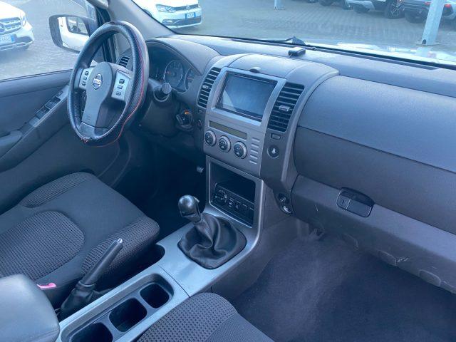 NISSAN Pathfinder 2.5 dCi SE 7 POSTI