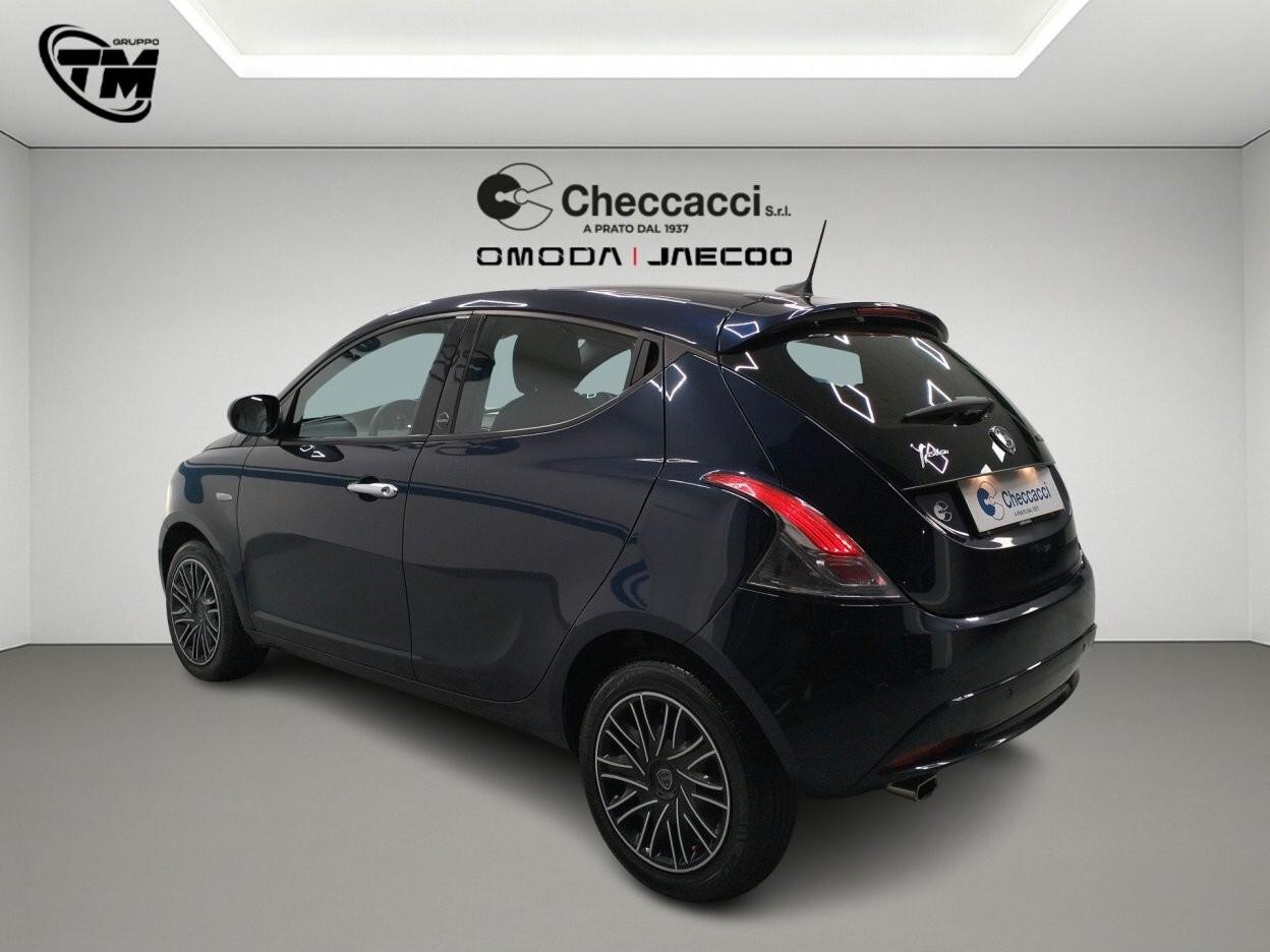 Lancia Ypsilon 1.0 firefly hybrid Gold s