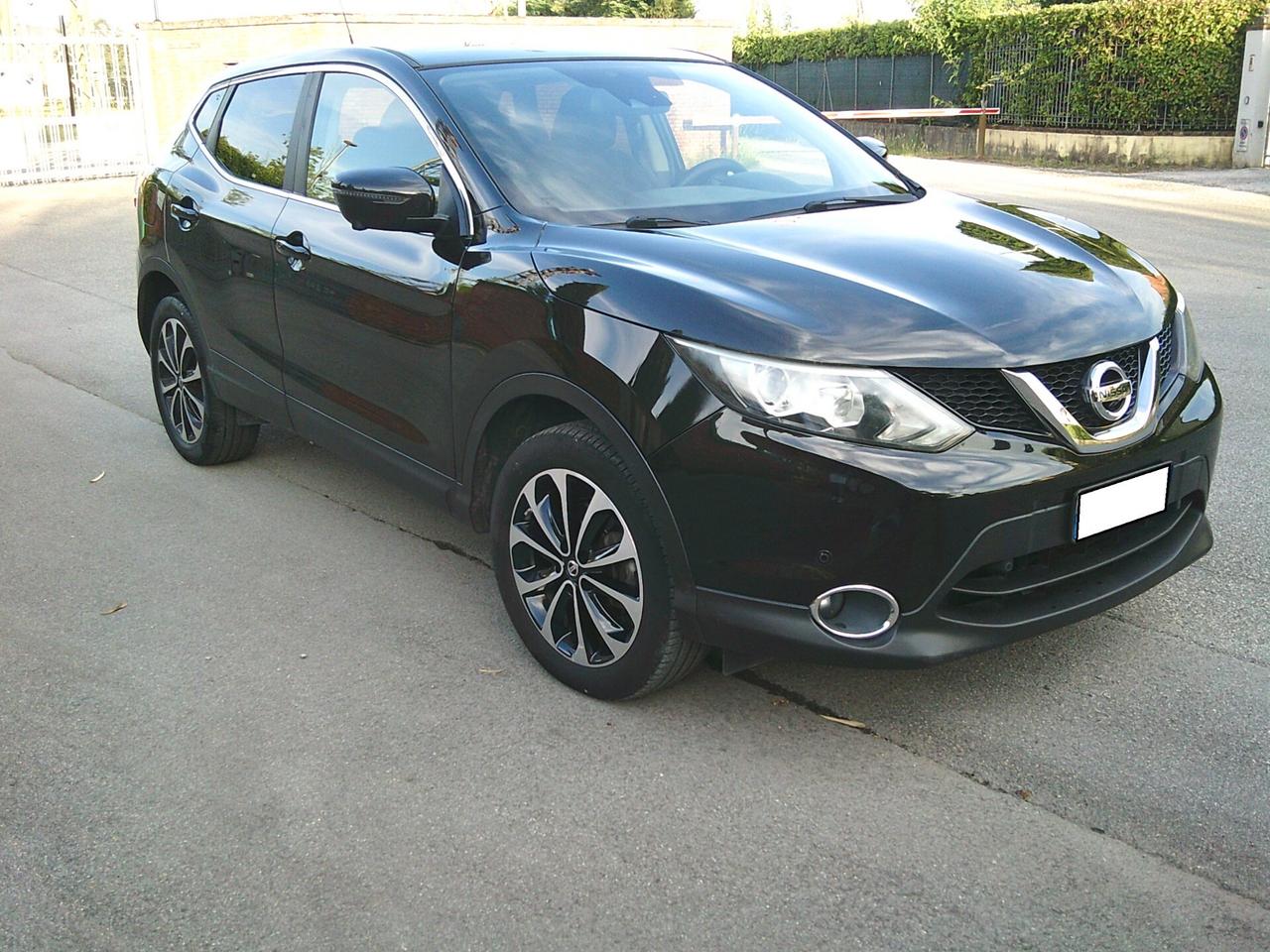 Nissan Qashqai 1.5 dCi N-Connecta