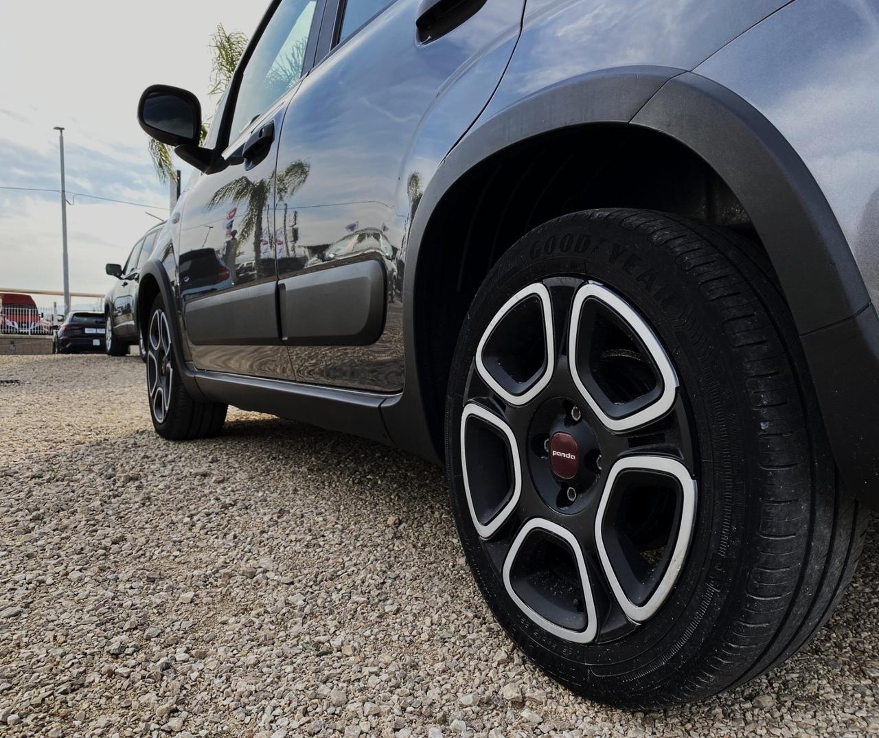 Fiat Panda 1.0 FireFly S&S Hybrid