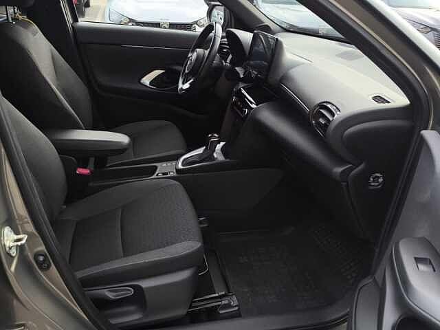 Toyota Yaris Cross 1.5 Hybrid 5p. E-CVT trend