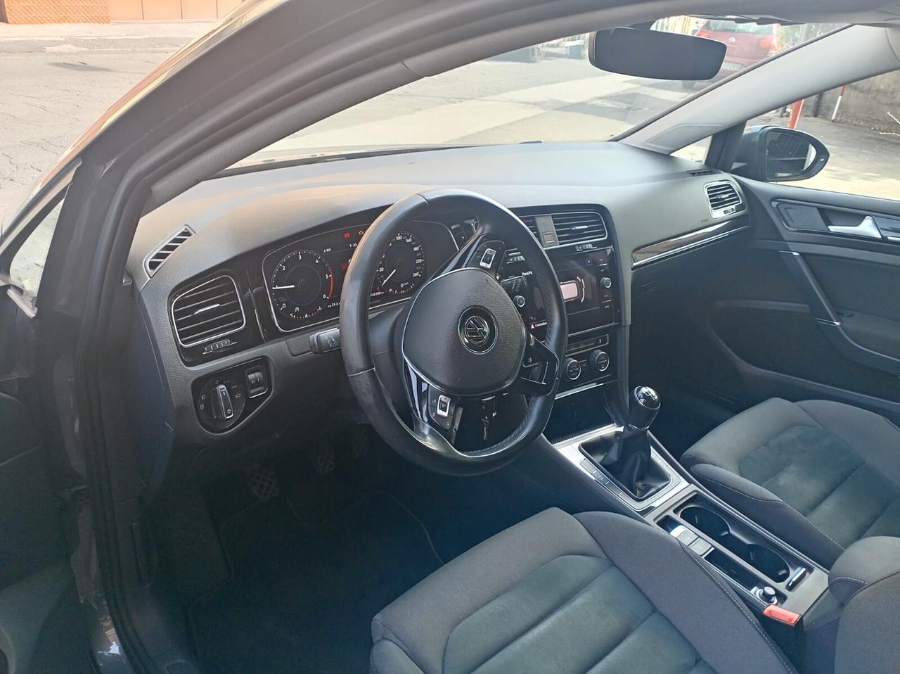 Volkswagen Golf 7.5 1.6 TDI 115 CV 5p. Executive BlueMotion Technology