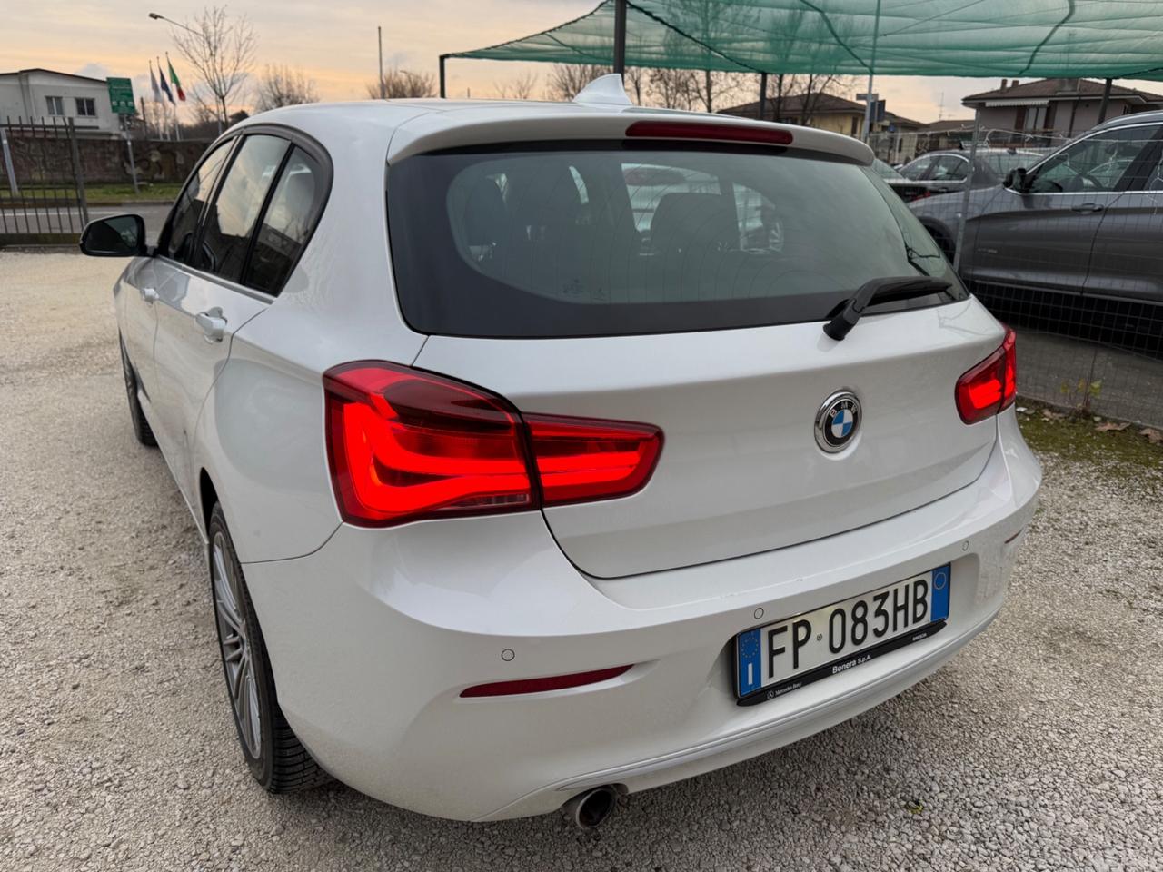 Bmw 116 116d 5p. Sport Navi Led ok Neopatentati