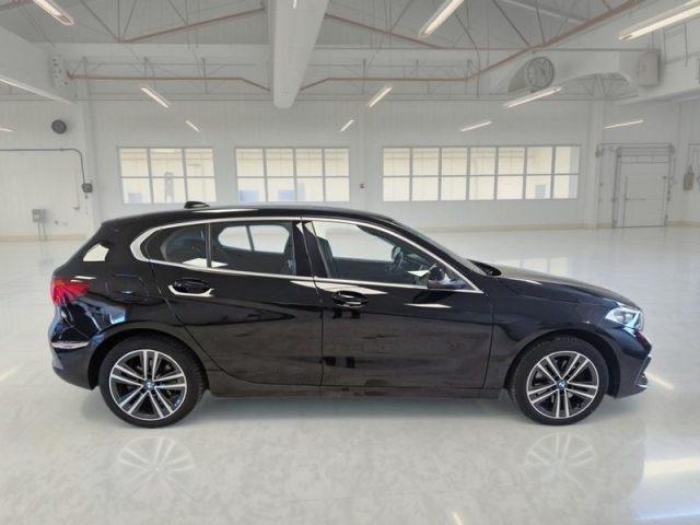 BMW 116 i 5p. Advantage