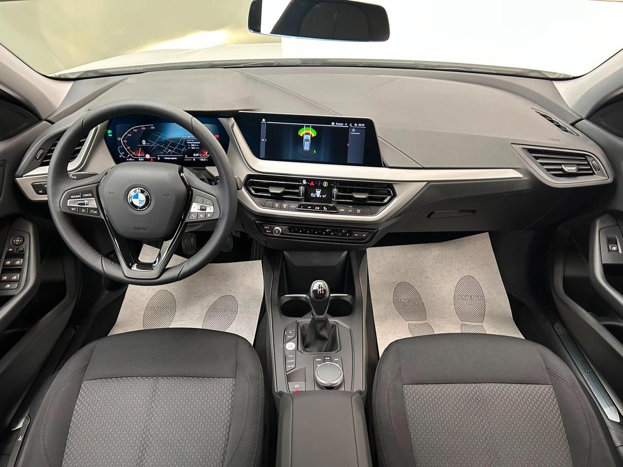 Bmw 118 118i 5p. Business Advantage