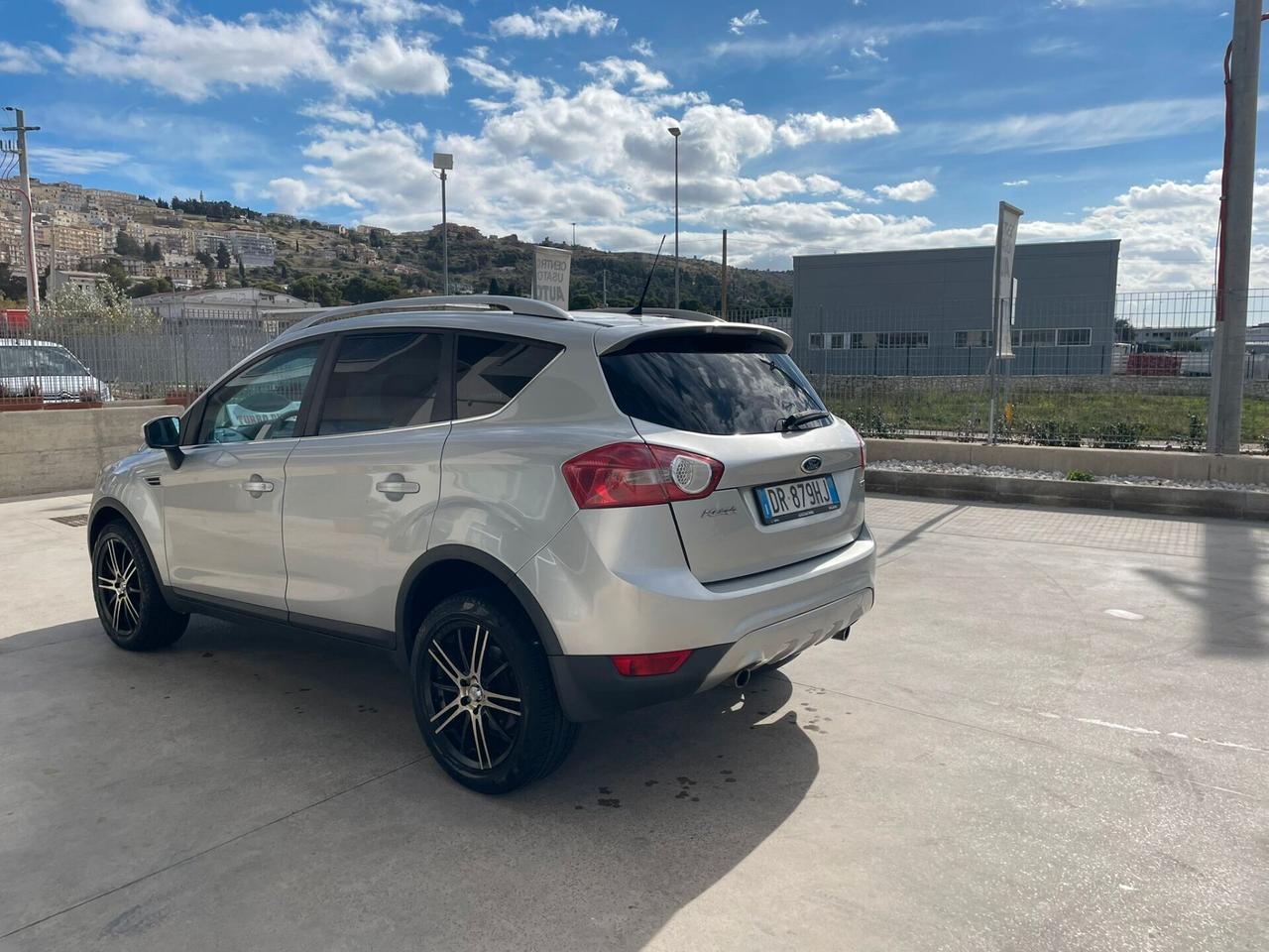Ford Kuga 2.0 TDCi 136 CV 4WD Titanium
