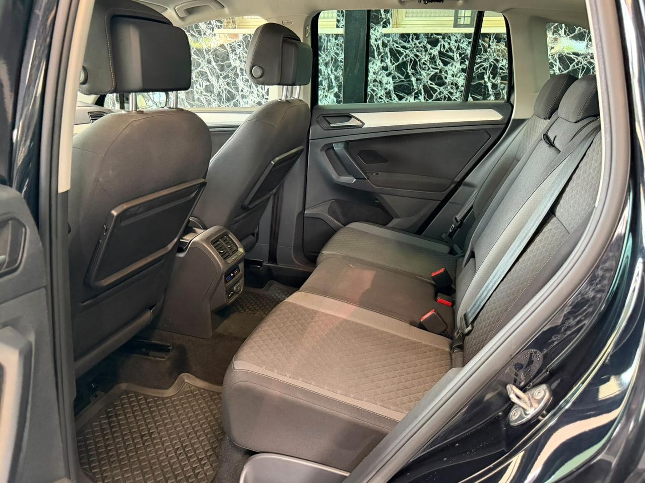 Volkswagen Tiguan 2.0 TDI DSG 4MOTION R-Line