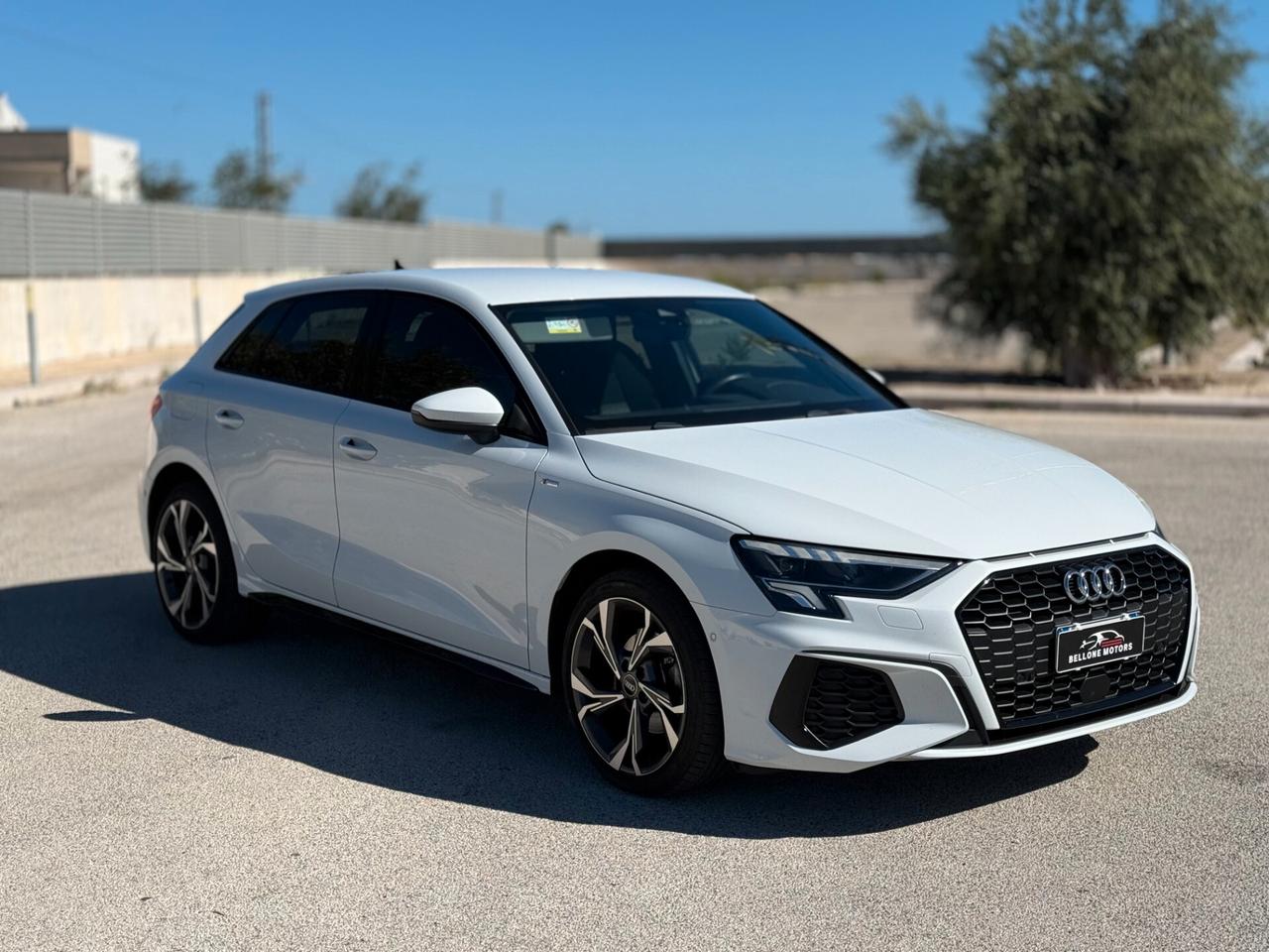 Audi A3 SPB 30 g-tron S tronic line edition