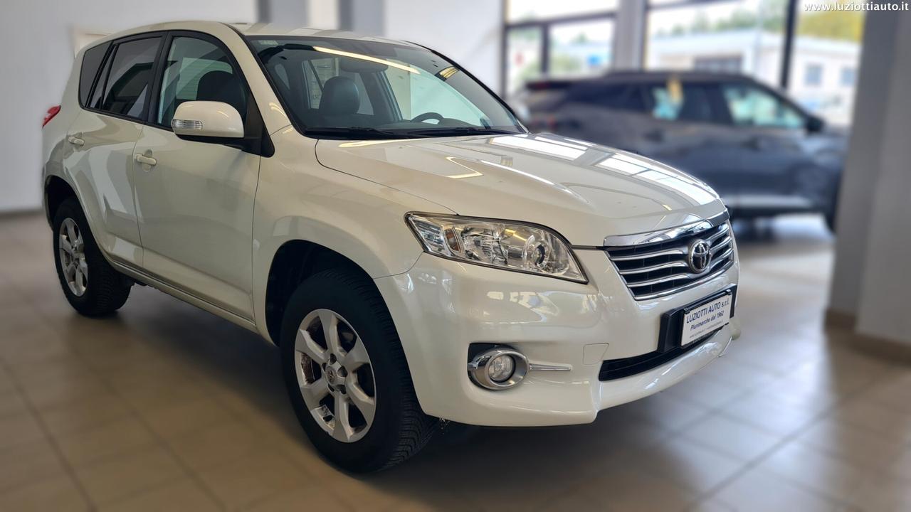 Toyota RAV 4 RAV4 Crossover 2.2 D-4D 150 CV DPF Exclusive