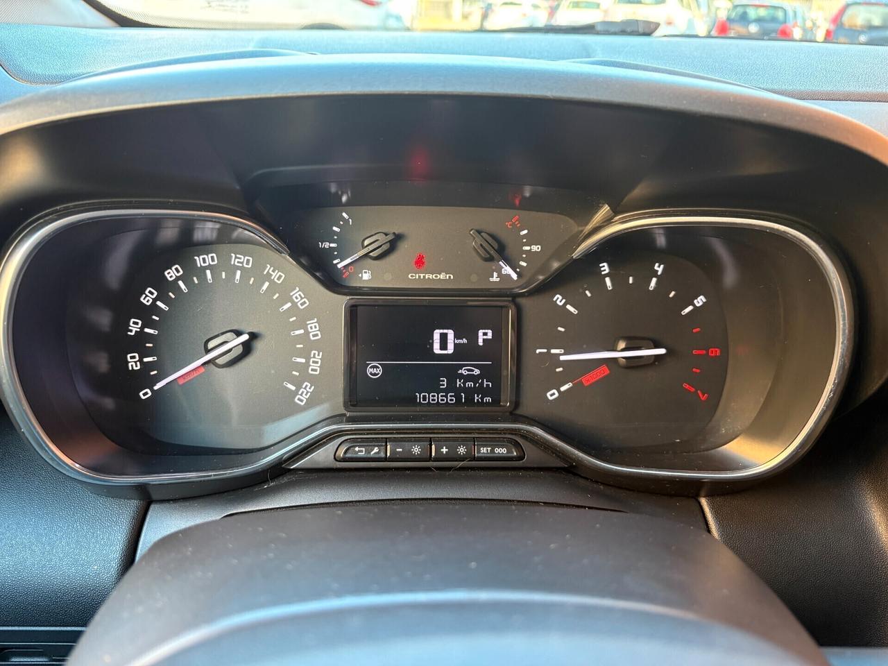 Citroen C3 Aircross BlueHDi 120cv-Cambio Automatico