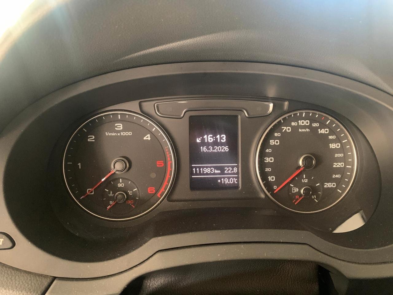 Audi Q3 2.0 TDI 120 CV Business – Ottime Condizioni - cambio manuale