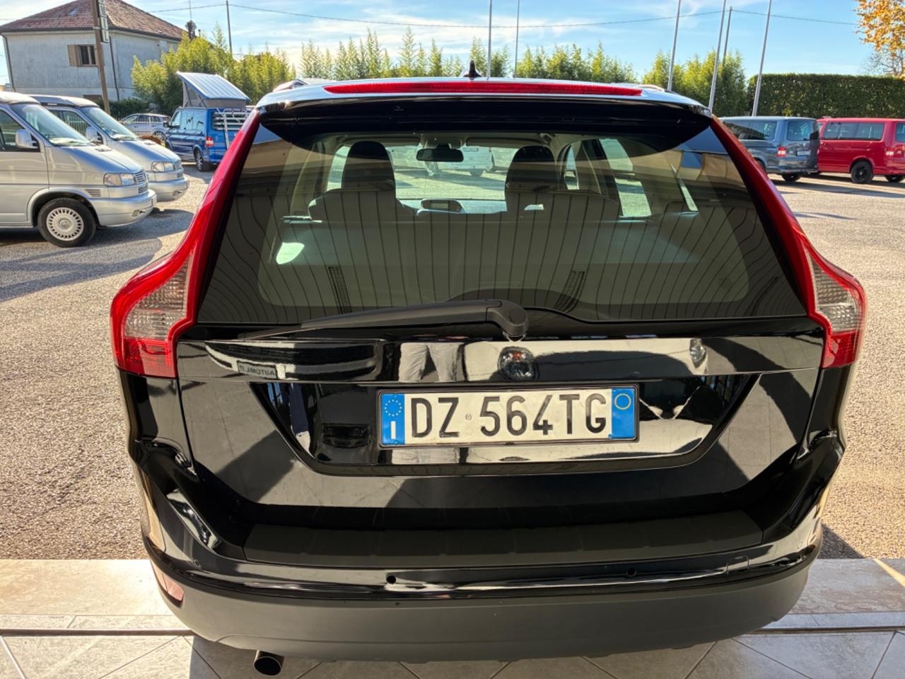 Volvo XC 60 2.4 D 175 cv Momentum