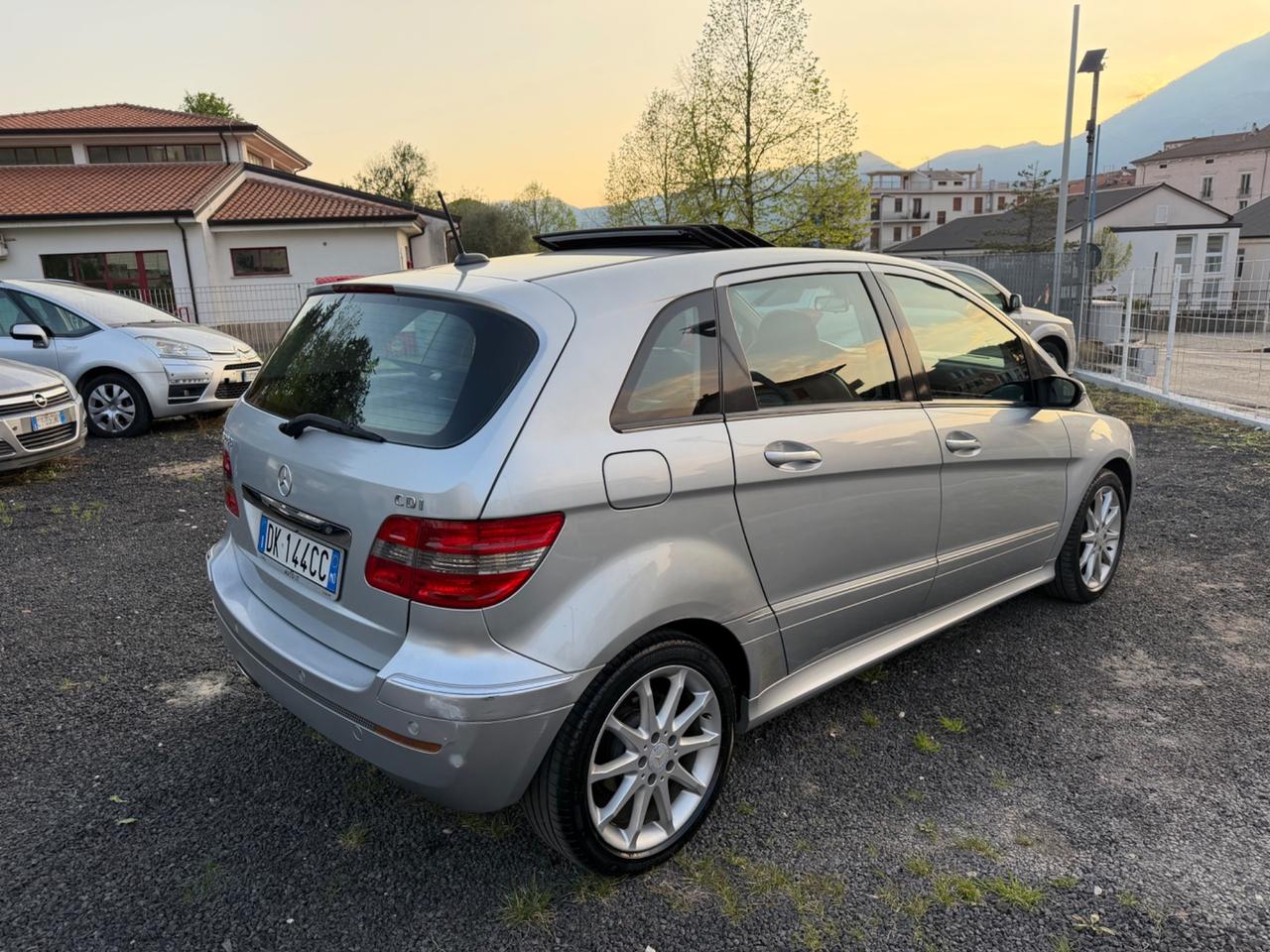 Mercedes-benz B 200 CDI Sport