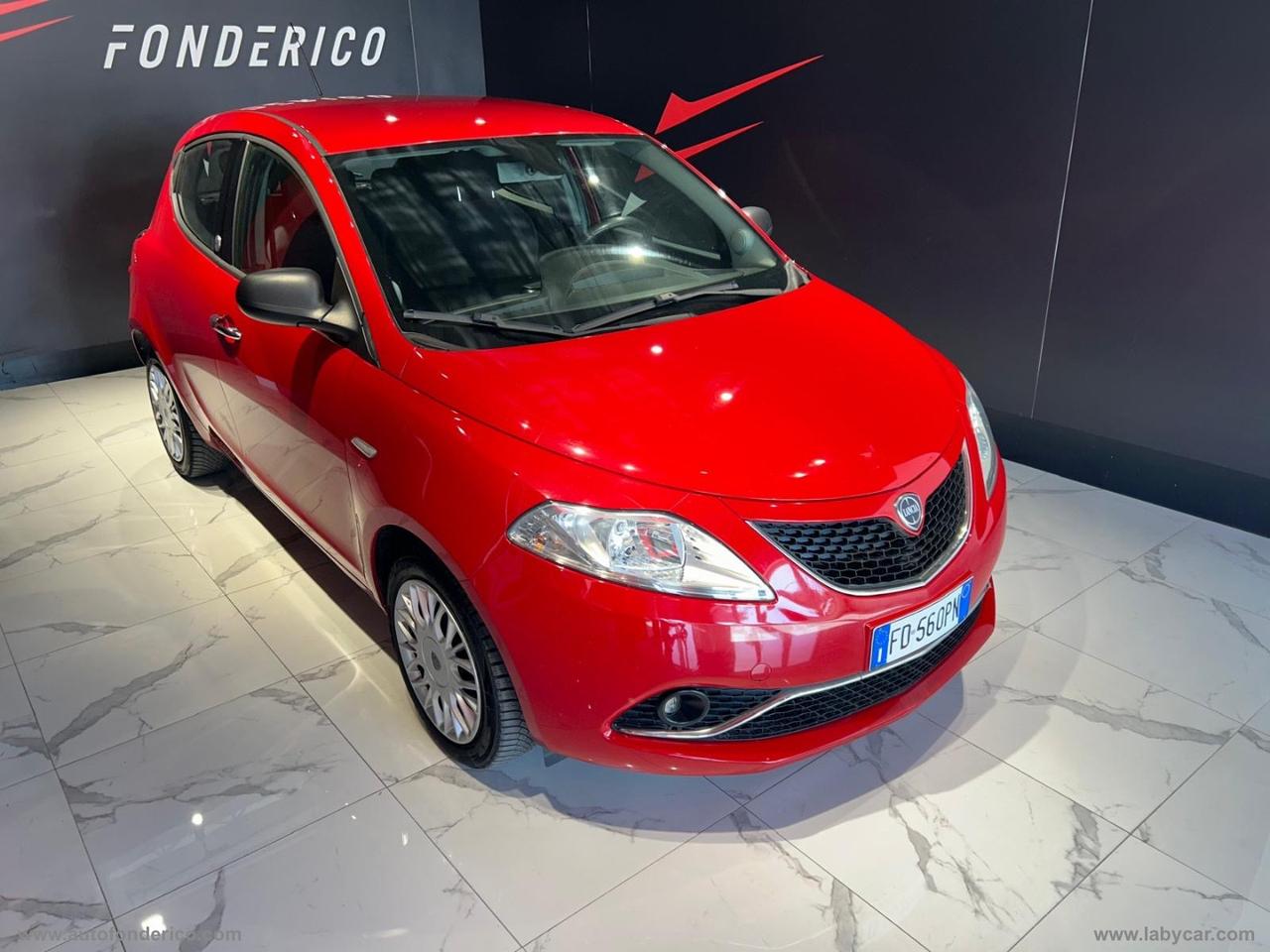 LANCIA Ypsilon 1.2 69 CV 5p. GPL Ecochic Gold
