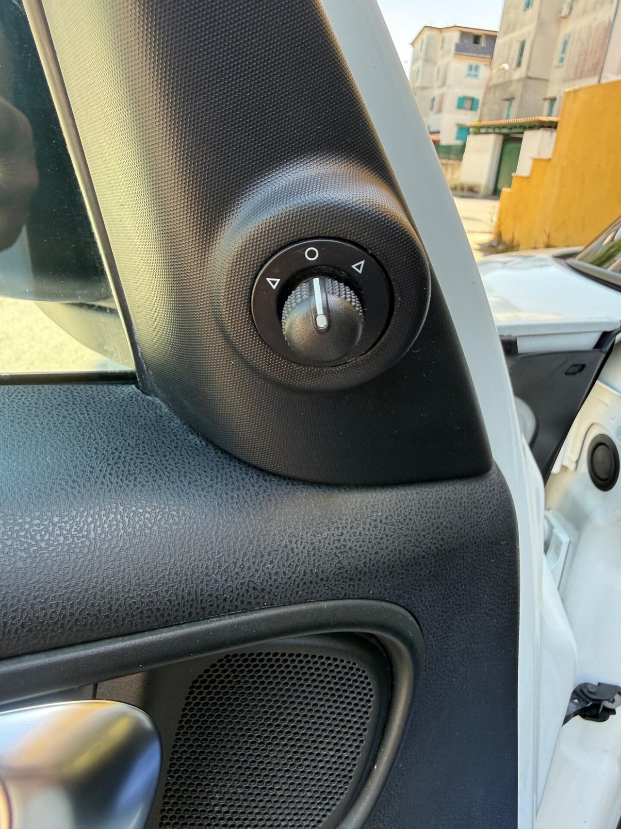 Fiat 500L 1.3 Multijet 95 CV Dualogic Lounge