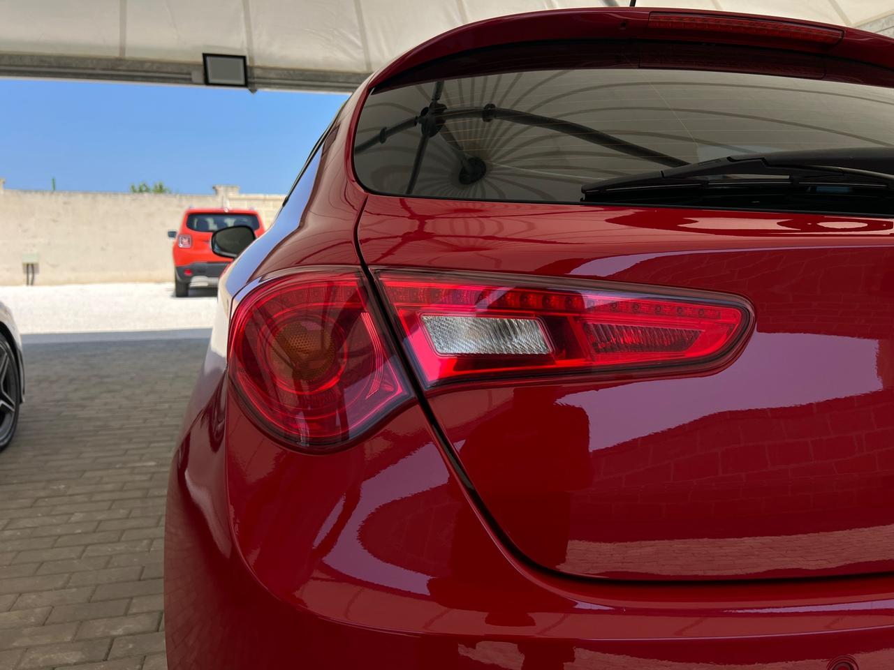 Alfa Romeo Giulietta 1.6 JTDm-2 120 CV Distinctive