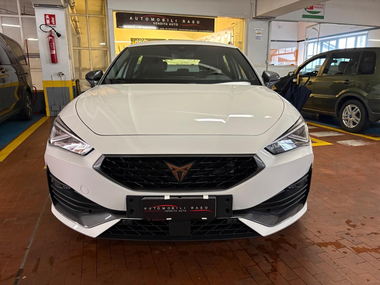 Cupra Leon 1.5 Hybrid 150 CV DSG
