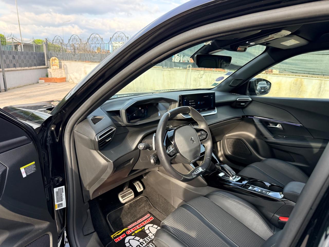 Peugeot 2008 PureTech 130 S&S GT Pack 2022