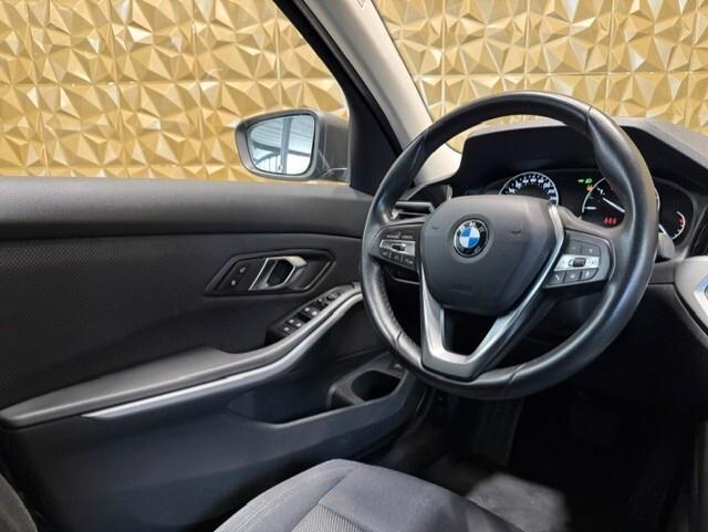 Bmw 318d Touring Business Advantage aut.