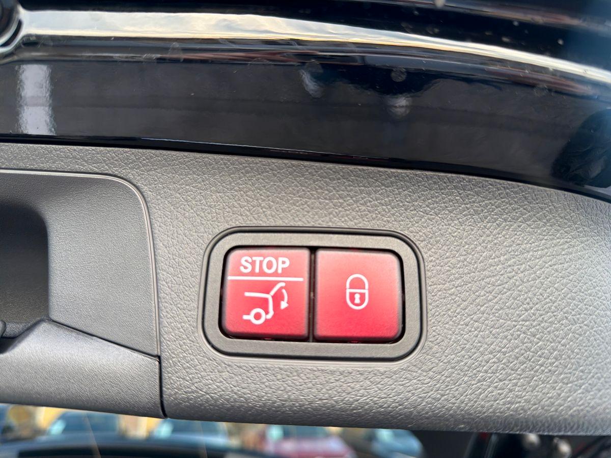 Mercedes-Benz GLA 180 d Automatic