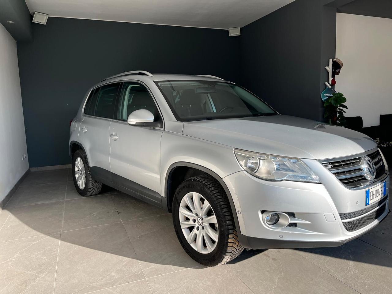 Volkswagen Tiguan 2.0 TDI DPF 4MOTION DSG Sport & Style