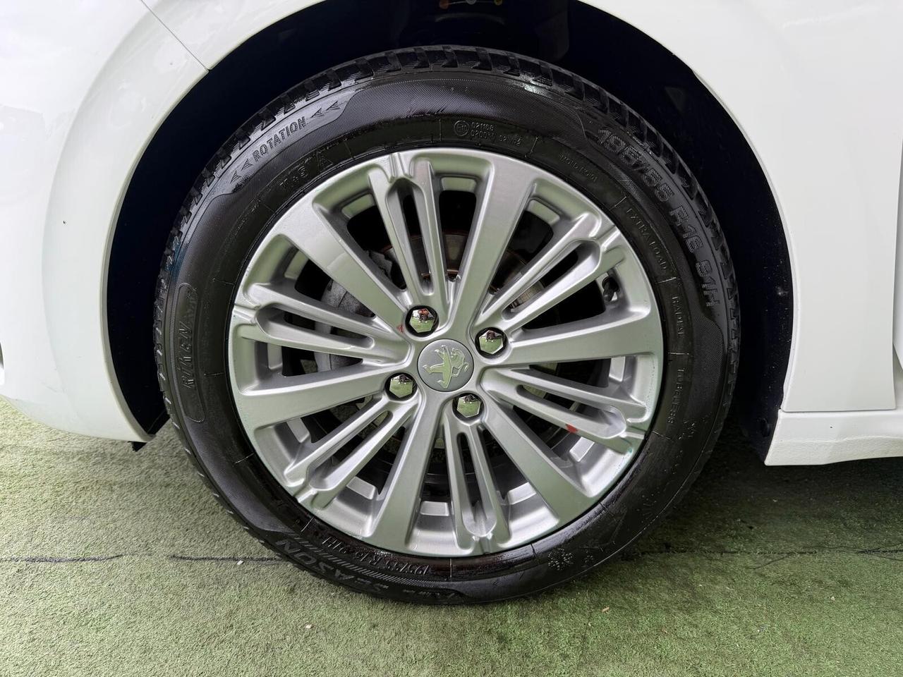 PEUGEOT 208 1.6 DIESEL 75CV