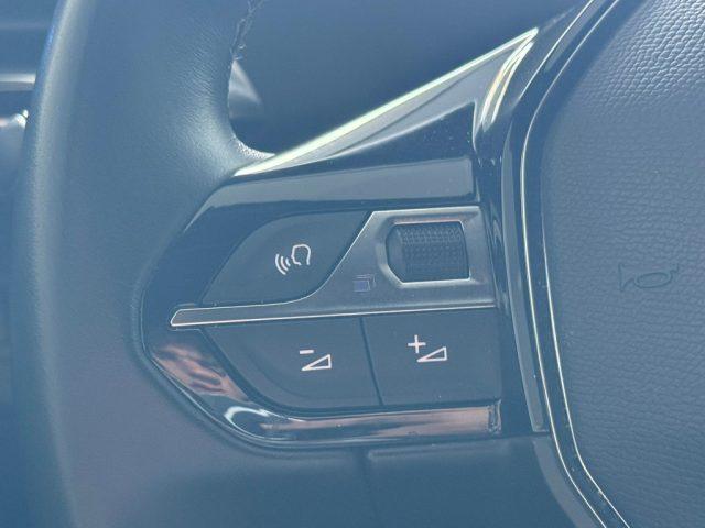 PEUGEOT 3008 PureTech Turbo 130 S&S Allure Pack