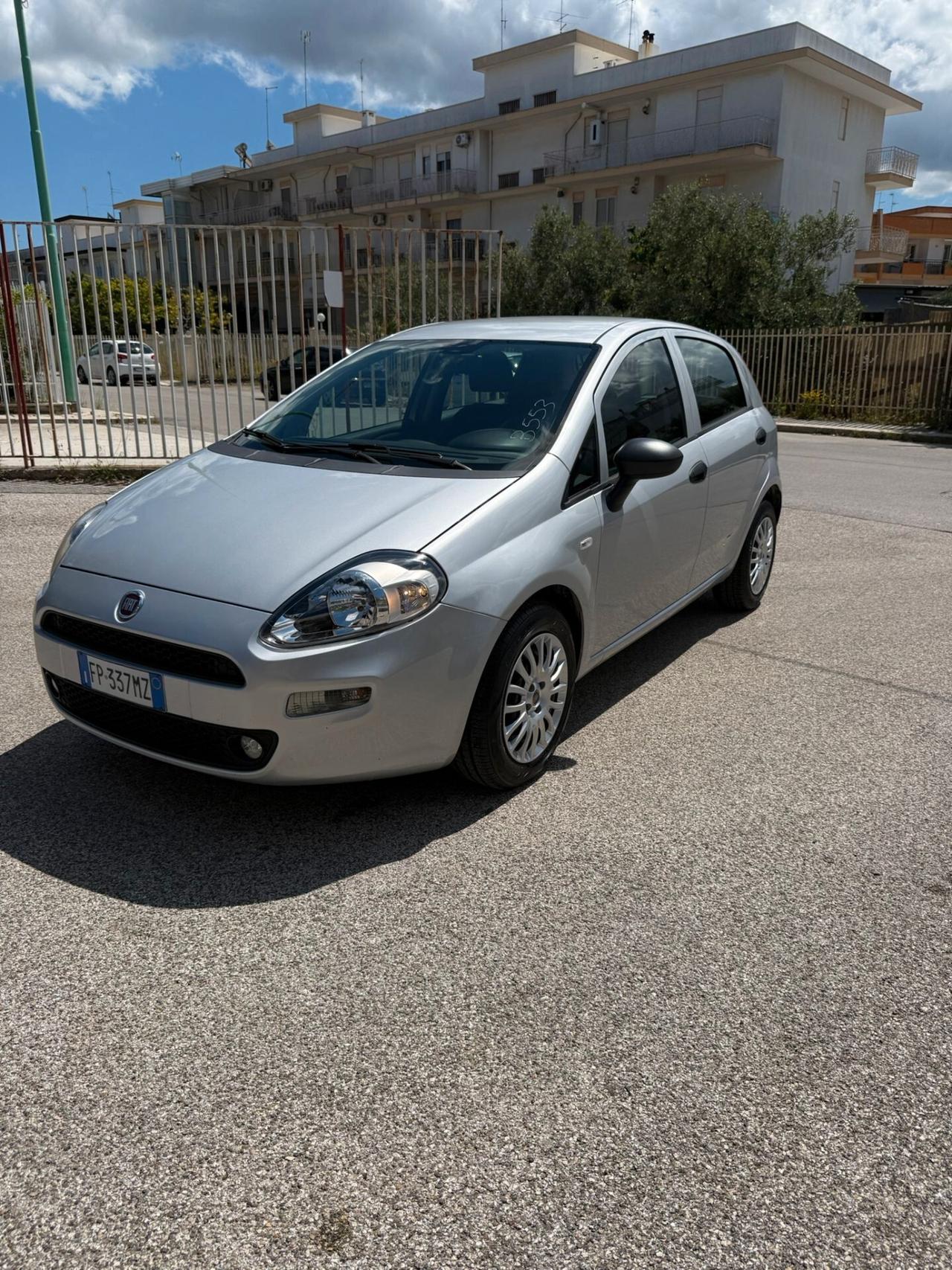 Fiat Punto 1.3 MJT II S&S 95 CV 5 porte Street