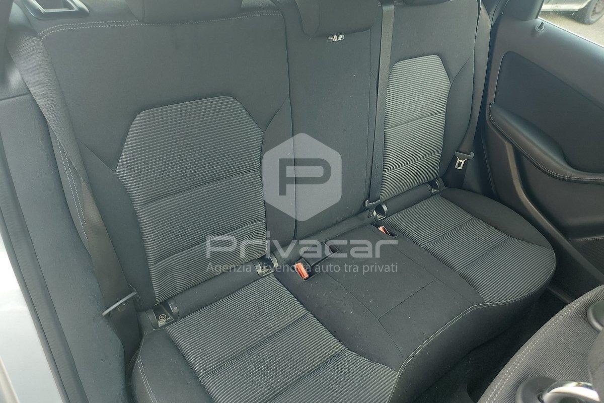 MERCEDES B 180 d Sport