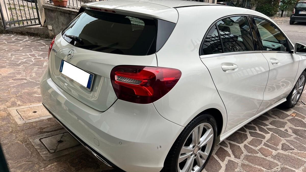 Mercedes-benz A 200 d Automatic Business