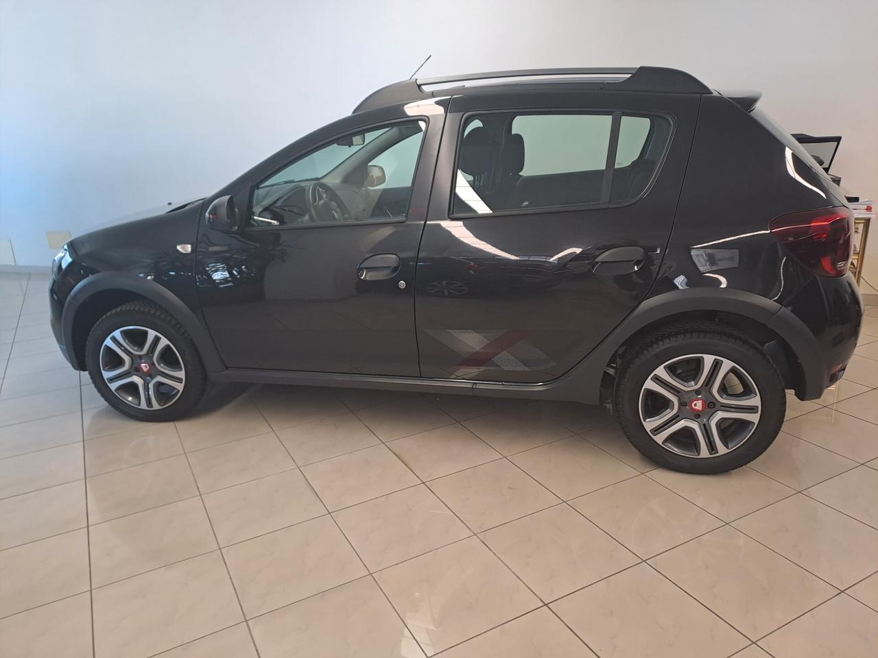 Dacia Sandero 0.9 TCe 12V TurboGPL 90CV Start&Stop Essential