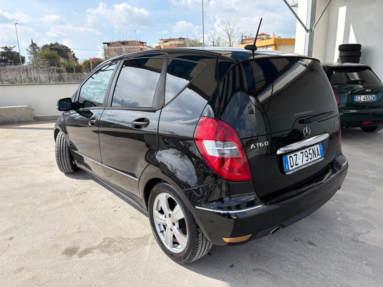 Mercedes-benz A 160 CDI BlueEFFICIENCY Elegance