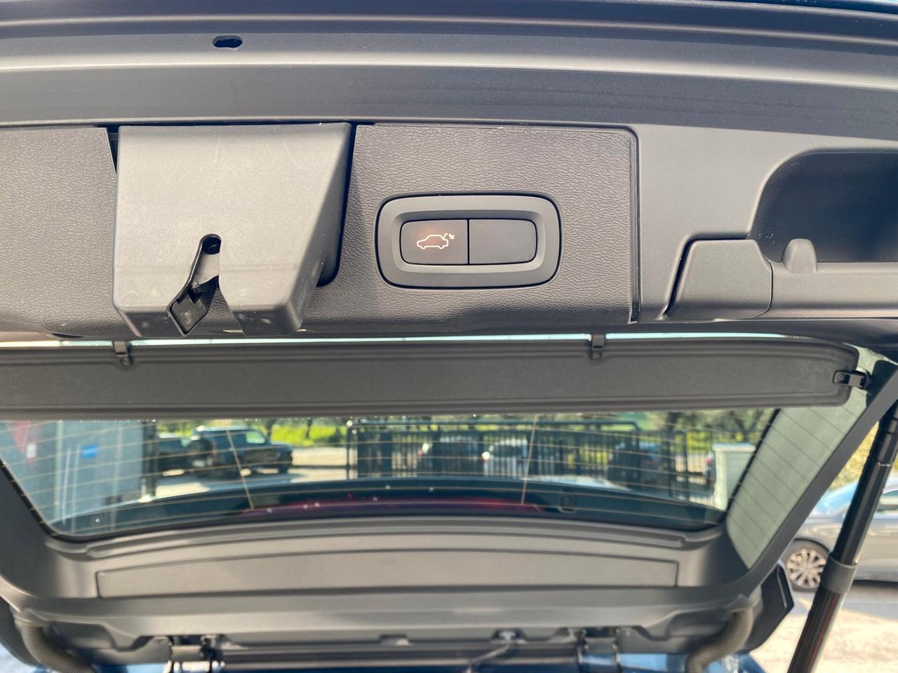 Volvo XC 60 XC60 B4 (d) AWD Geartronic Inscription