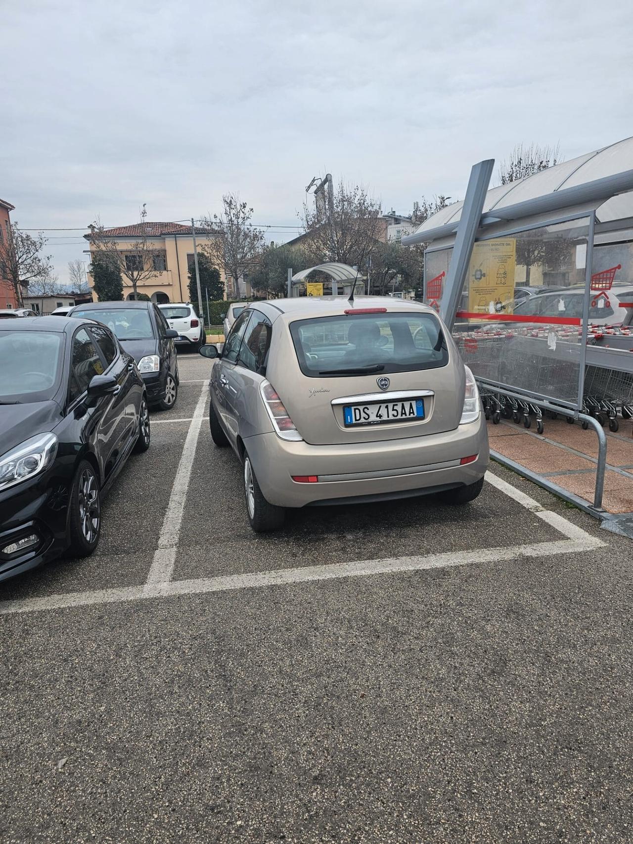 Lancia Ypsilon 1.2 Argento