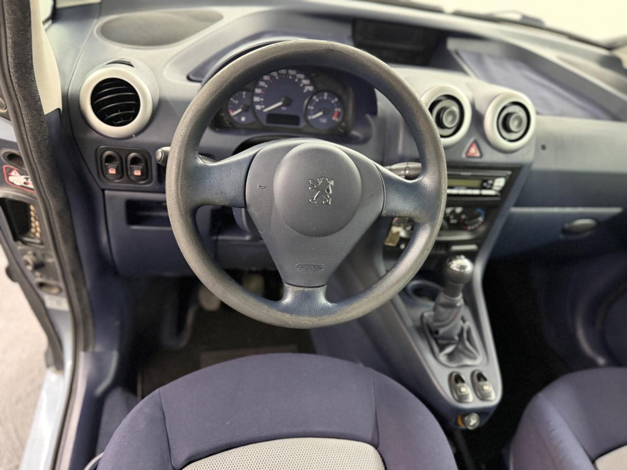 Peugeot 1007 (anno 2006)