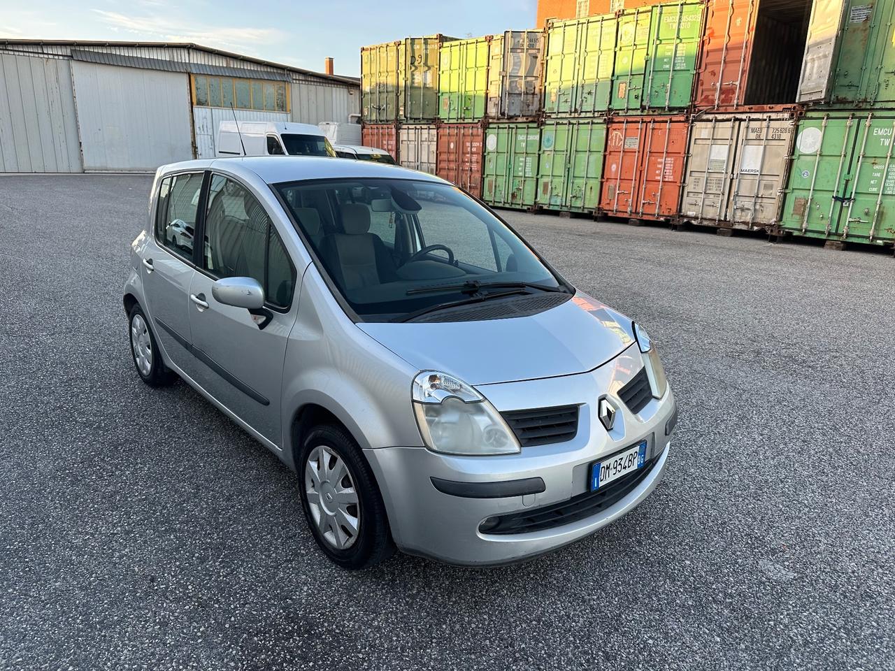 Renault Modus 1.2 16V Dynamique GPL AUTOMATICA