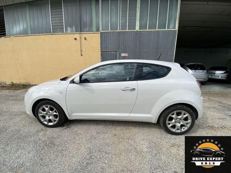 Alfa Romeo MiTo MiTo 1.4 t. Distinctive Gpl 78 CV