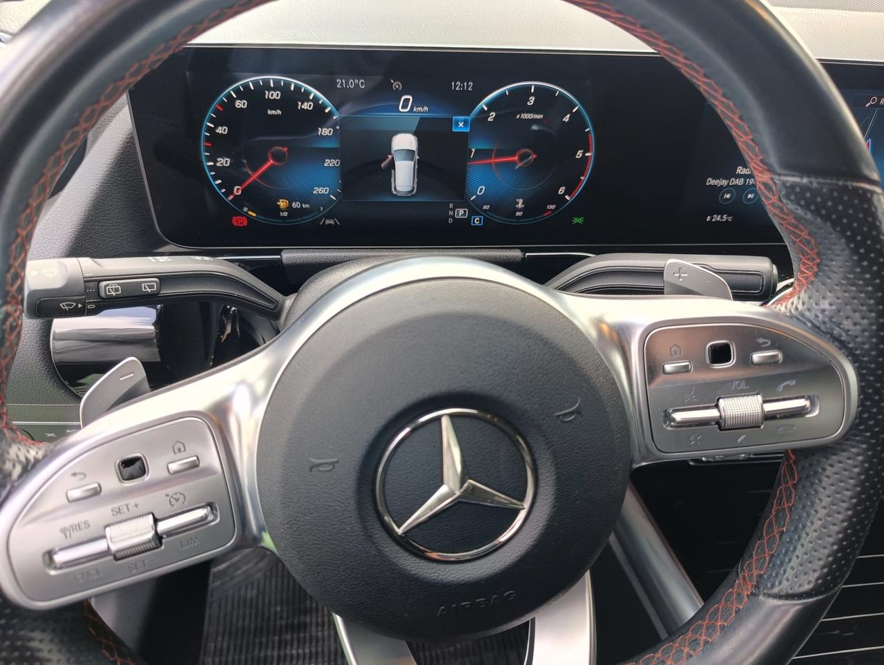 Mercedes-benz GLA 200 d Automatic Premium AMG Line - 2021