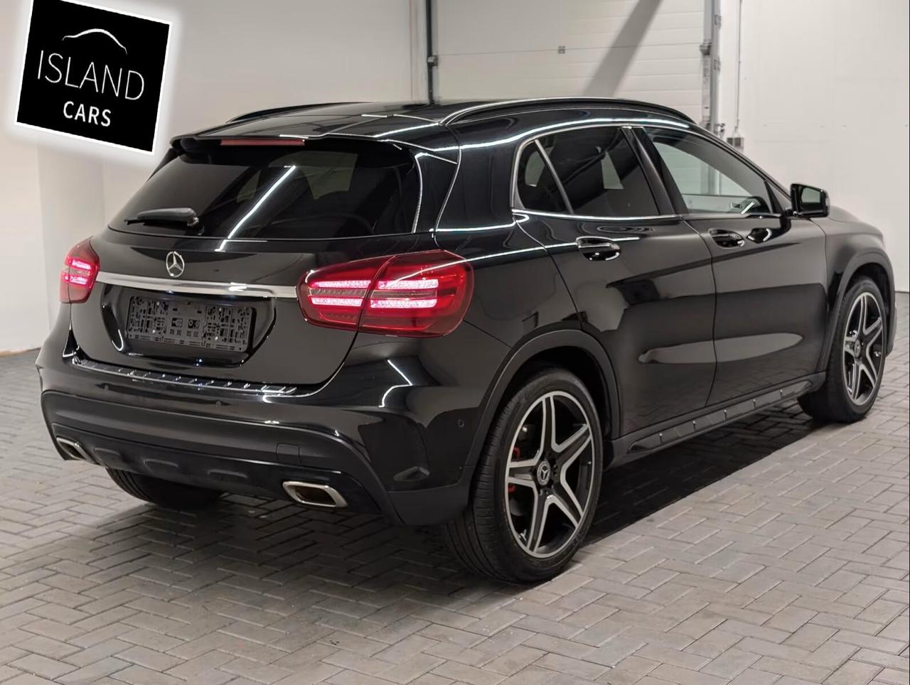 Mercedes-benz GLA 180 AMG line