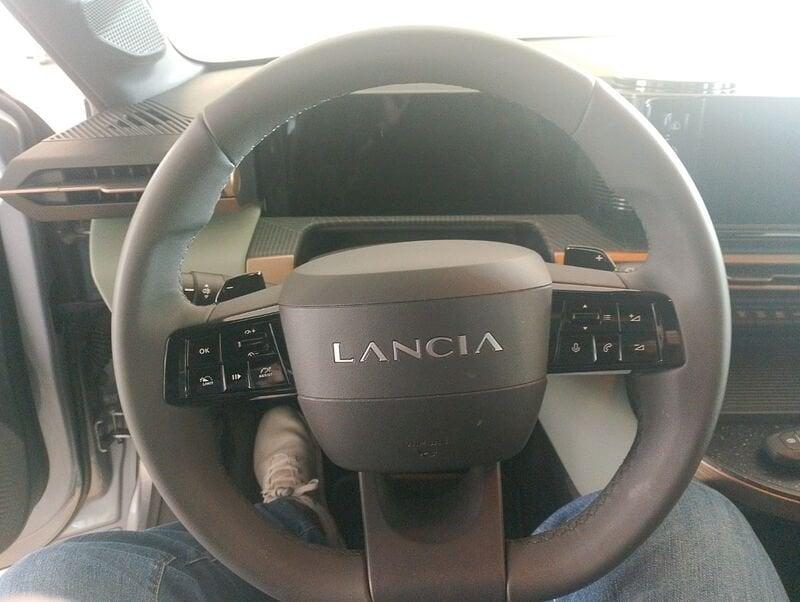 Lancia Ypsilon Nuova Ibrida 1.2 100cv Ibrida