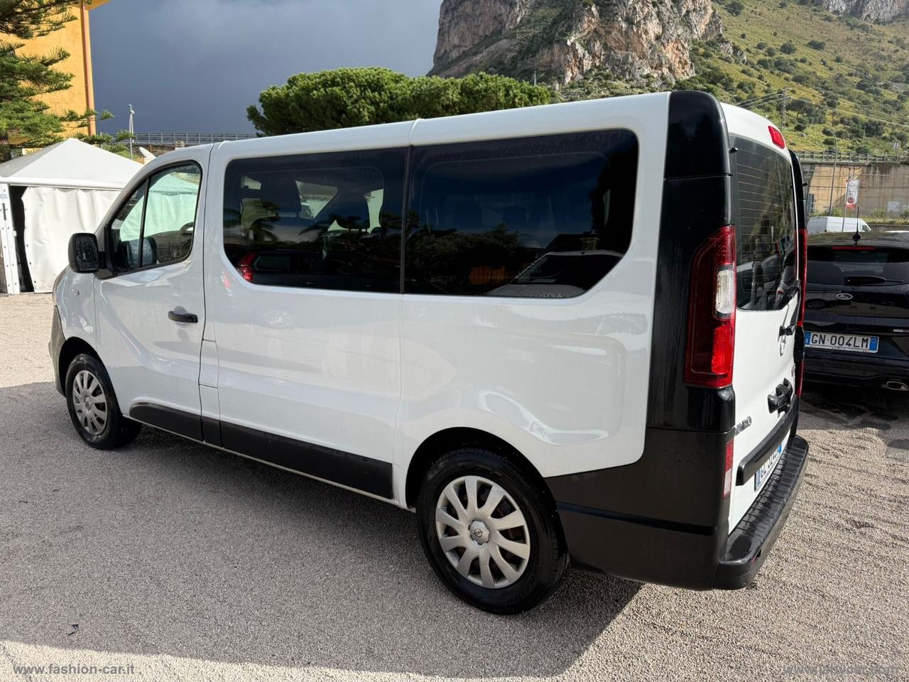 Vivaro 29 1.6 BiT. EcoF. PC-TN Combi