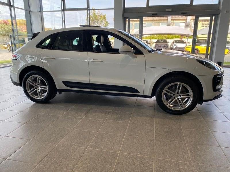 Porsche Macan 2.0 265 cv PDK - IVA Esposta