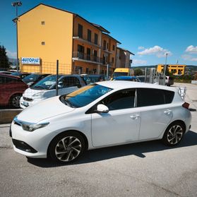 Toyota Auris 1.6 D-4D Lounge
