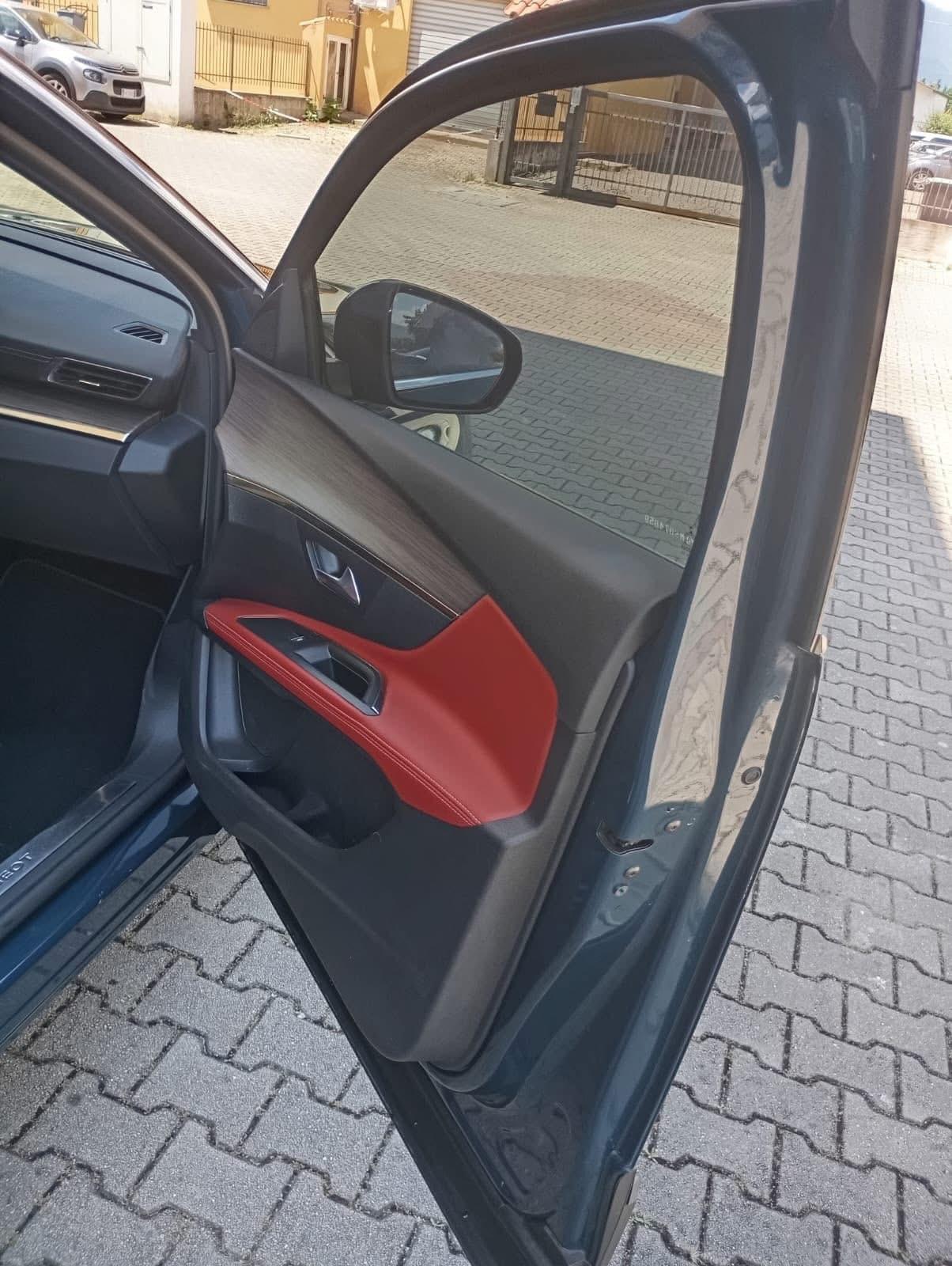 Peugeot 5008 BlueHDi 130 S&S EAT8 GT Pack