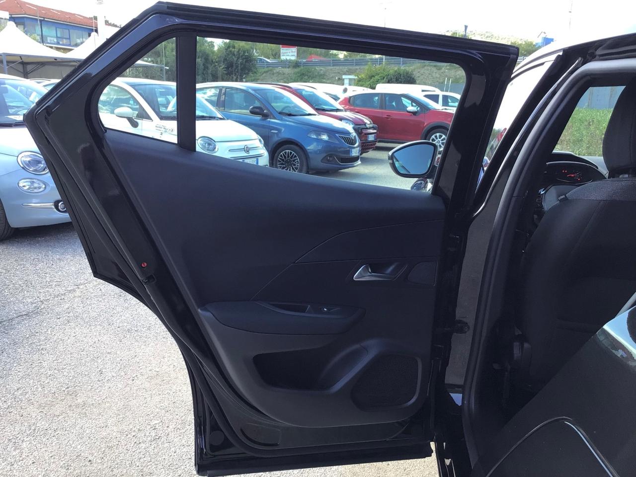 Peugeot 2008 1.2 100Cv Style